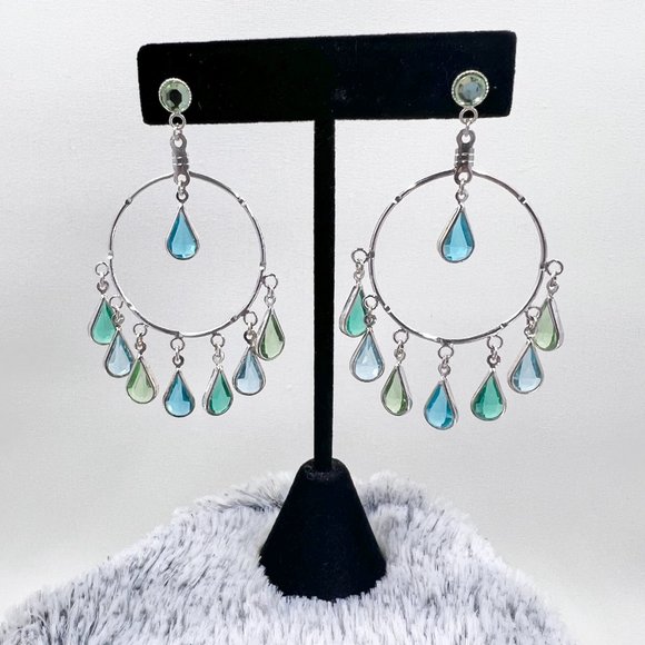 NWOT - Blue & Green Teardrop Beaded Silver Tone Chandelier Style Post Earrings - Picture 2 of 5